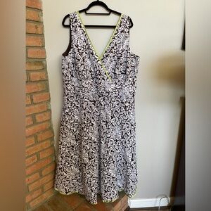 Robbie Bee Midi Dress Brown White Floral Green Trim Plus Size 24W.  B